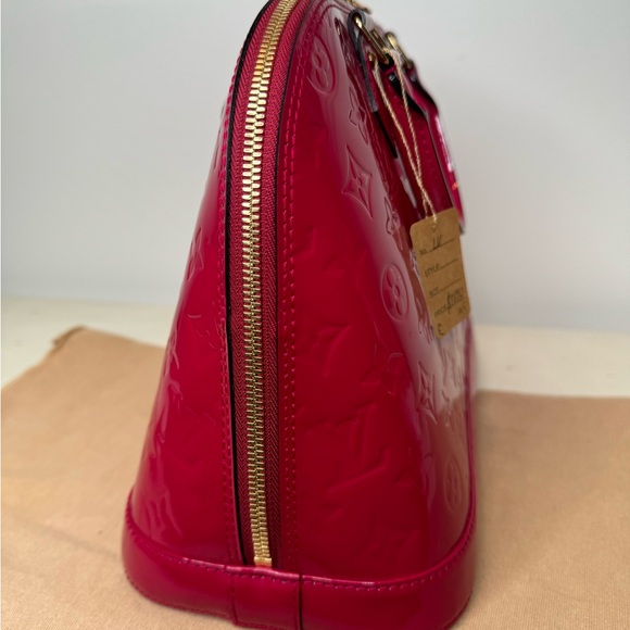 DO NOT BUY THIS BAG IS SOLD - Picture 10 of 14